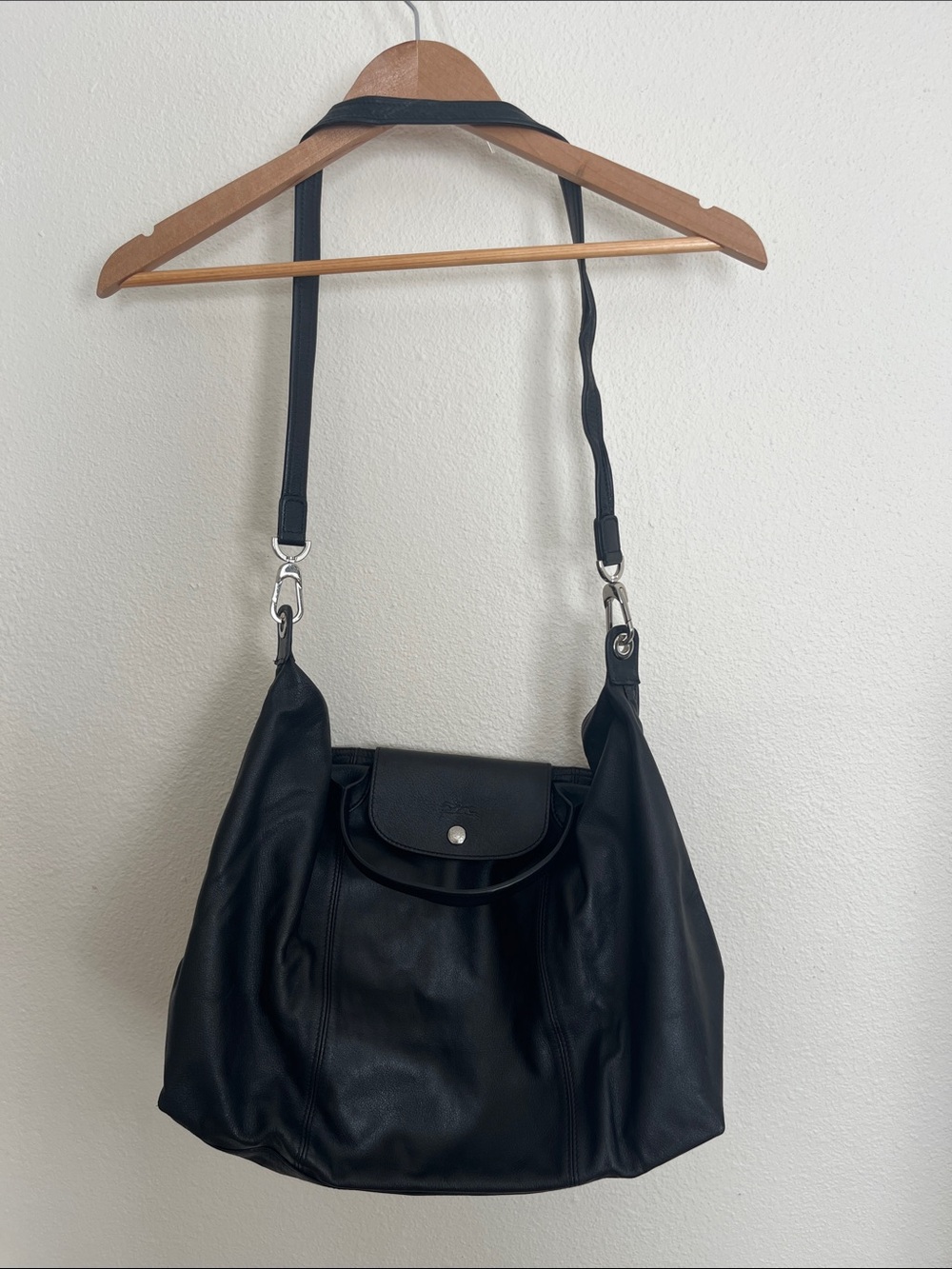 Genuine Longchamp Le Pliage Cuir Convertible Bag in Black - 100% Leather - Picture 5 of 11
